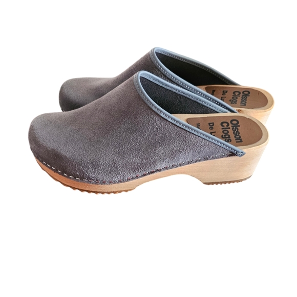 Gray suede Olsson Clogs de Luxe - Picture 3 of 5